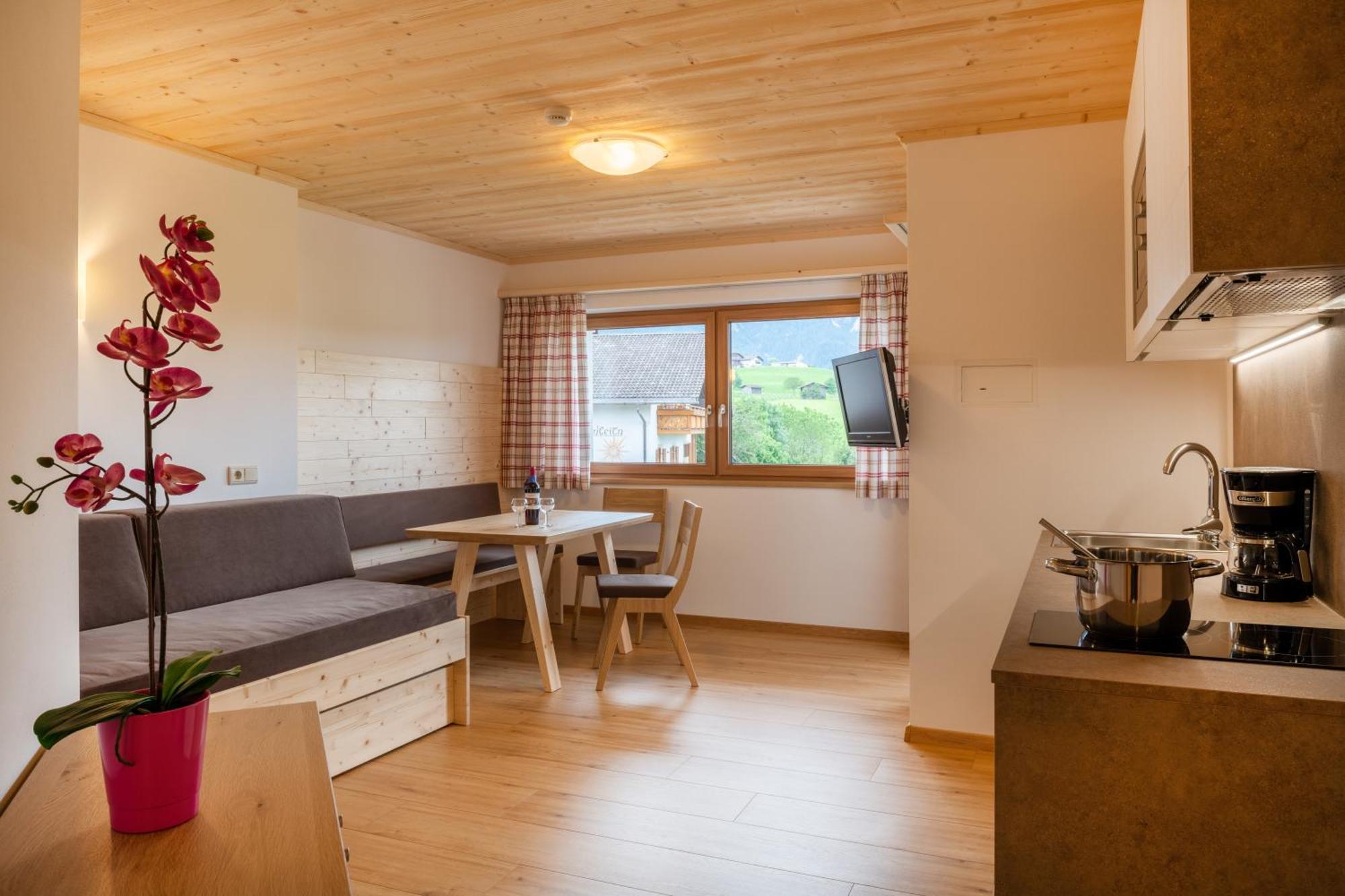 Residence Viktoria กัสเตลรอตโต ภายนอก รูปภาพ